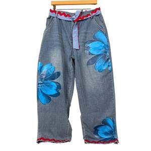 Upcycled Womens 30 Blue Red Floral Applique Belted Barrel Jeans Handmade Boho
